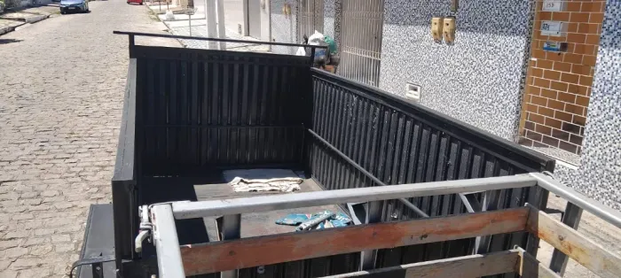 Vende-se Carrocinha