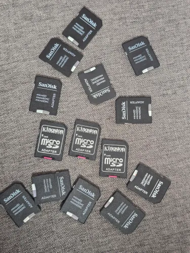 Lote 14 Cartões de Memória MicroSD Kingston e SanDisk + Adaptadores (464GB Total)