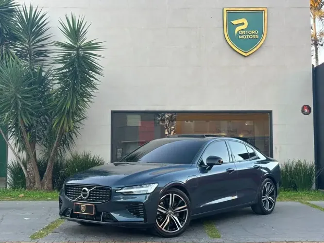 Volvo S60 T-8 R-design 2.0 407cv 4P Híbrido 2022