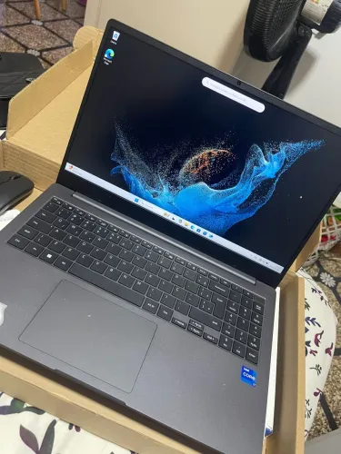 Notebook Samsung Galaxy Book2 - Intel Core i7 - 8GB RAM - SSD NVMe 512GB