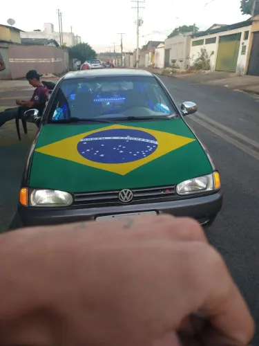 Volkswagen Gol Geração II CL 1.6 8V MI Gasolina Mec. 4P 1999