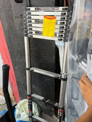 Escada telescópica