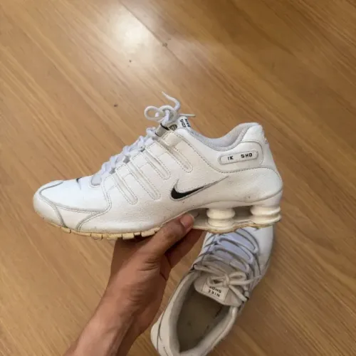 Tênis Nike Shox NZ - 4 Molas - Branco