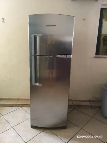 Geladeira Brastemp Frost Free Duplex 375 Litros Cor Inox 110v funcionando