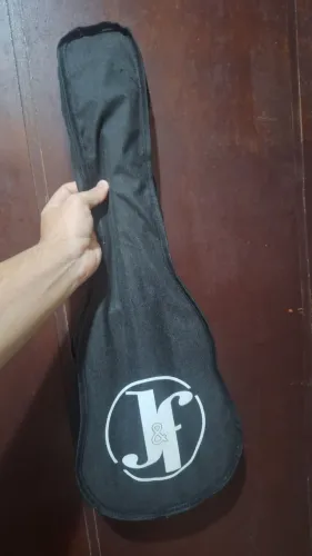 ukulele novo
