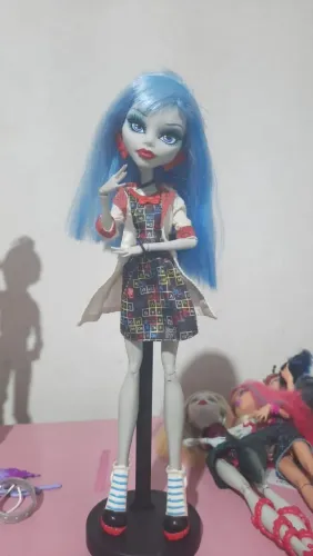Monster High Ghoulia cientista