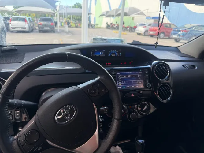 Toyota Etios Platinum Sed. 1.5 Flex 16V 4P Aut. 2018