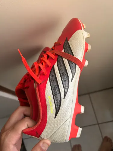 Chuteira Adidas Predator Tam 41