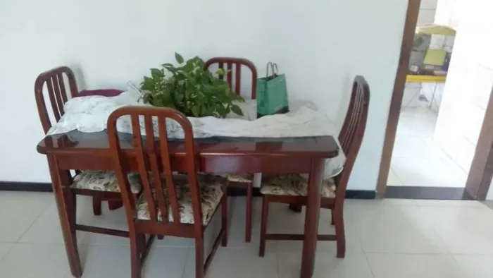 vendo moveis de madeira