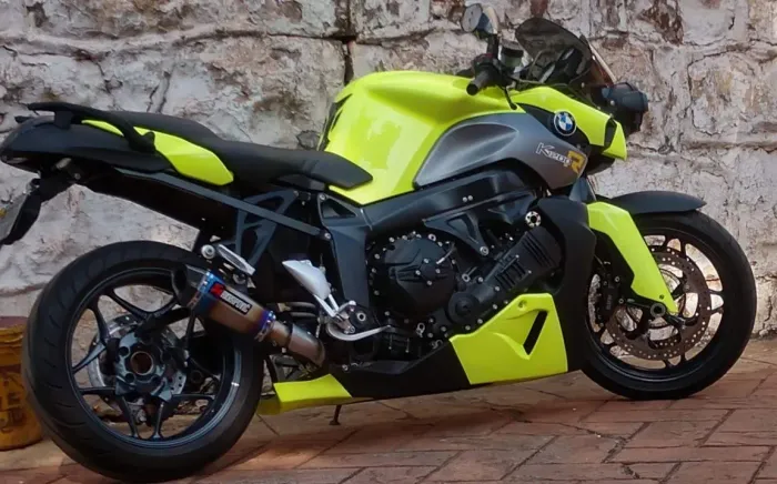 Ponteira Escapamento Exagonal Curta Akrapovik BMW K1200R/K1300R