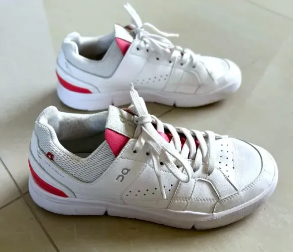 Tenis On (Original) - Modelo The Roger Clubhouse x Federer - Tamanho 36