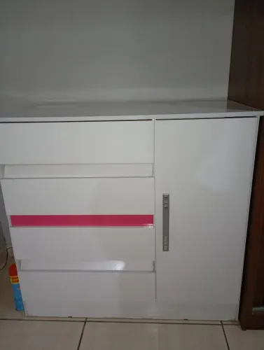 Vendo cômoda infantil