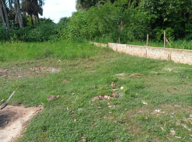 Oportunidade Única, terreno em área urbana abaixo do valor de mercado.