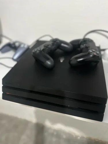 Ps4 pro 1TB