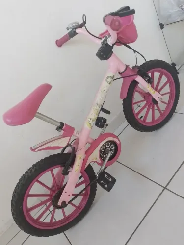 Bicicleta Princesa (acompanha as rodinhas)