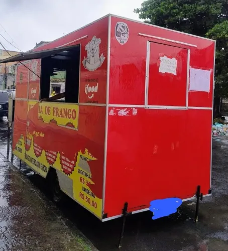 Trailer Comercial