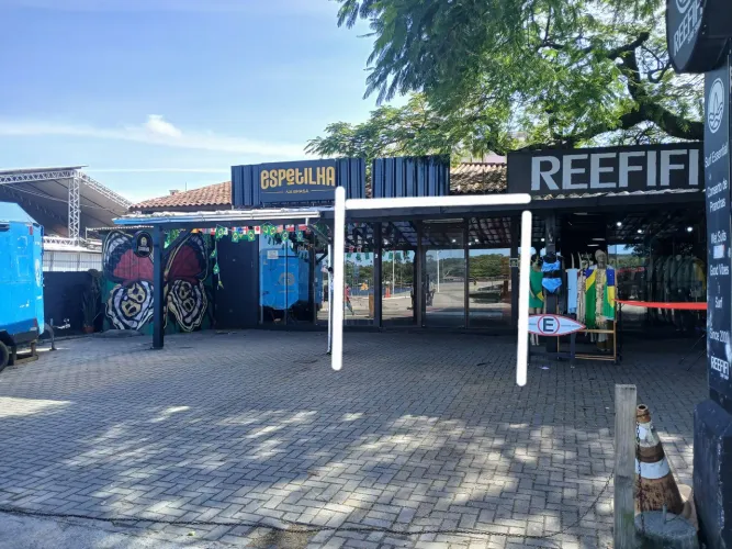ALUGO SALA COMERCIAL NA LAGOA DA CONCEIÇÃO