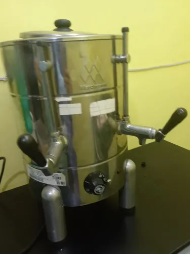 CAFETEIRA ELÉTRICA INDUSTRIAL MARCHESONI - 2 LITROS - USADA