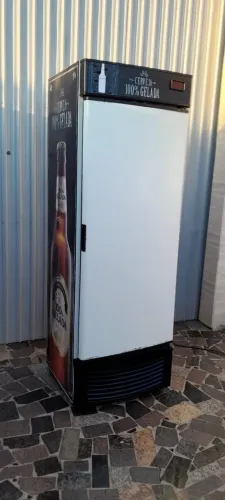 Cervejeira conservador refrigerador câmera fria cervejas bem gelada