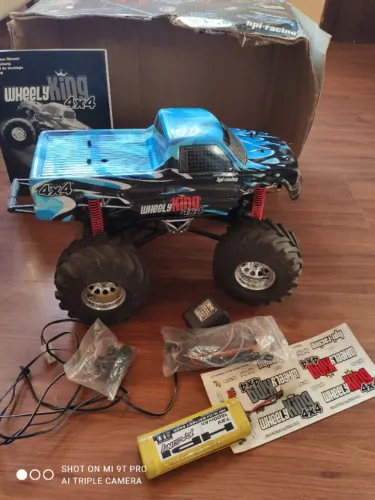 big foot controle R/C weeli king PRO HPI 4x4  