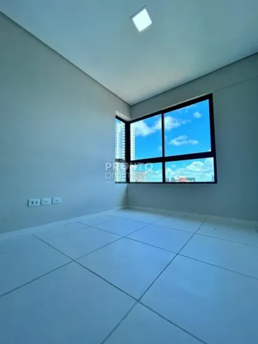 Imóvel para venda possui 57 metros quadrados com 3 quartos em Boa Viagem - Recife - PE