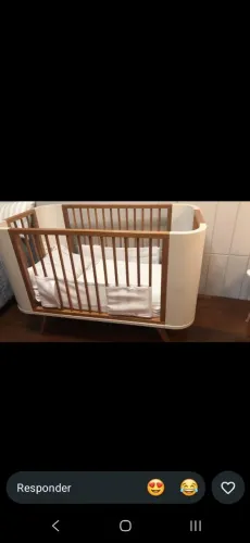 BERÇO MADEIRA ZLIN SLEEPER 3X1 + Colchão especial com capa impermeável.