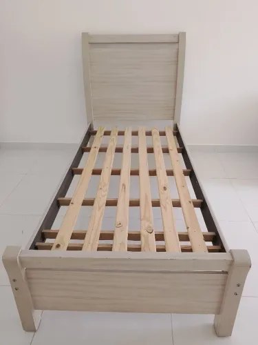 CAMA DE SOLTEIRO