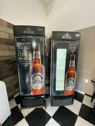 Vendo 2 cervejeira fricon 220 volts 565 litros original e funcionando perfeitamente