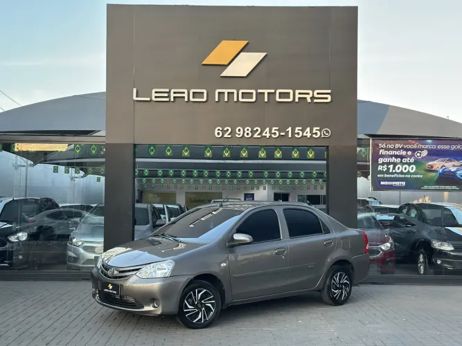 Toyota Etios X Sedan 1.5 Flex 16V 4P Aut. 2017