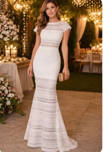 Vestido longo todo em renda