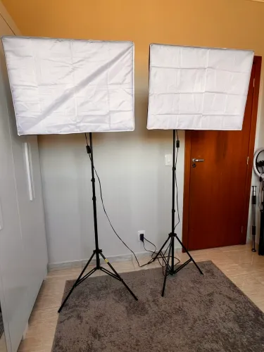 Kit 2 softbox com lâmpadas inclusas