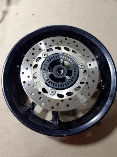 Roda dianteira nmax 2018 usado