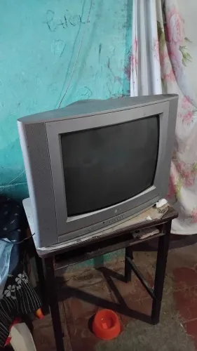Tv LG de Tubo Antiga