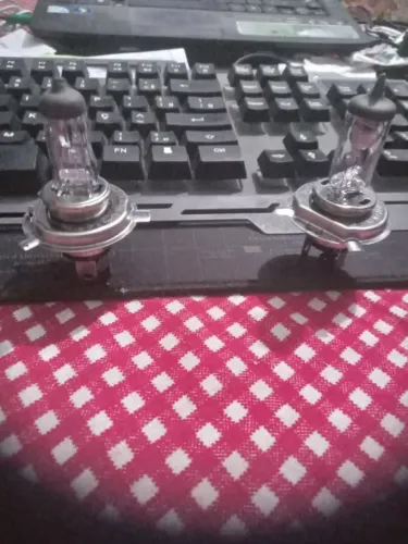 Par de lampadas Halógena pra farol H4 55w