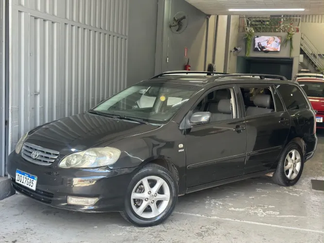 Toyota Fielder 1.8 16V Gasolina 4P Manual 2006
