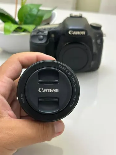 CANON EF LENS 50mm 1:1.8 STM