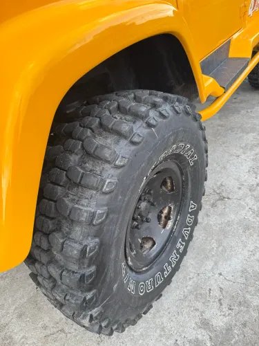 Rodas aro 15? furação 6x139 com pneus off road 33
