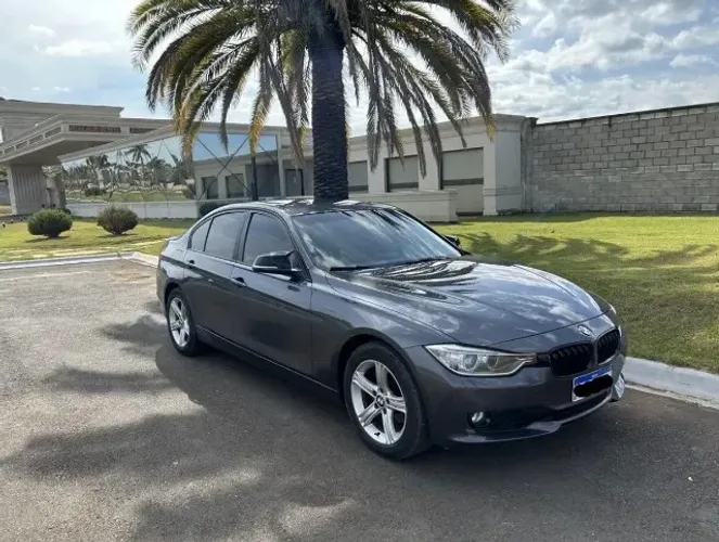 BMW 320I A 2.0 Turbo/activeflex 16V 184cv 4P 2013