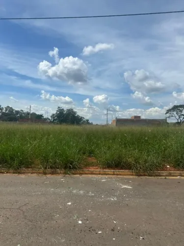 Terreno de 284,8 m2 no Parque Água Azul, Goiânia- Ágio