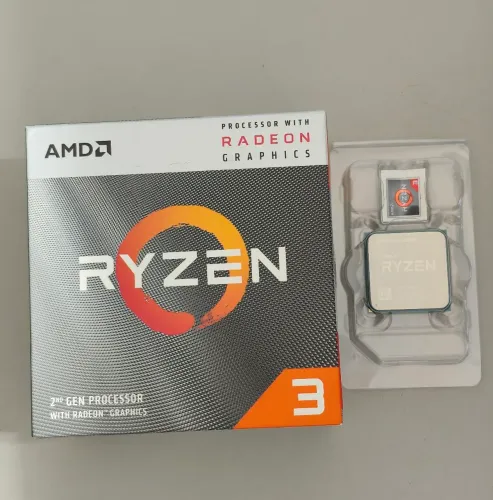 AMD Ryzen 3 3200G com vídeo integrado 