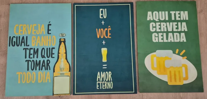 Conjunto com 9 placas decorativas para bar.