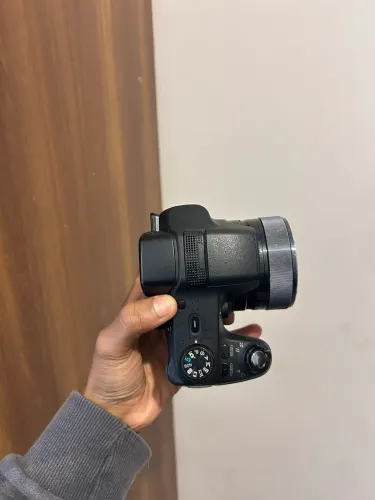 Camera digital sony cybershot hx100v