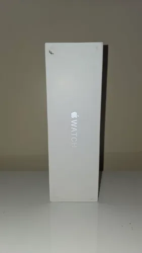Apple watch 11 (LACRADO/NOVO)- Rose Gold 42mm