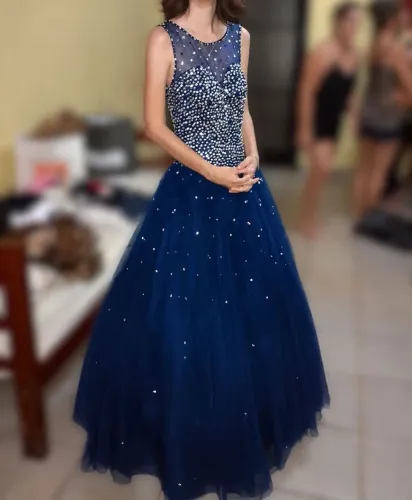 Vestido para festa de 15 ou formatura + Saiote Aramado