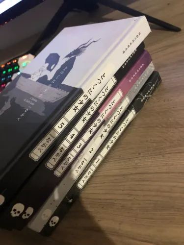 5 VOLUMES A GAROTA DO OUTRO LADO CAPA DURA