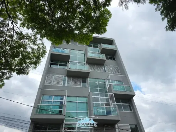 Código 4606 - Vende apartamento duplex no bairro Bela Vista, com 140m², 1º pavimento: sala