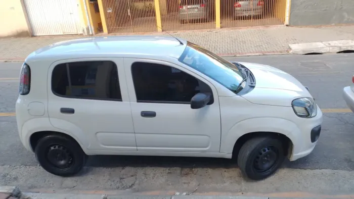 Fiat Uno Drive 1.0 Flex 6V 5P 2018