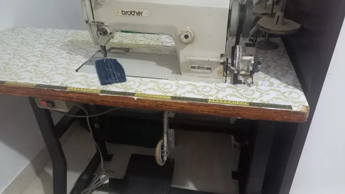 Maquina reta industrial