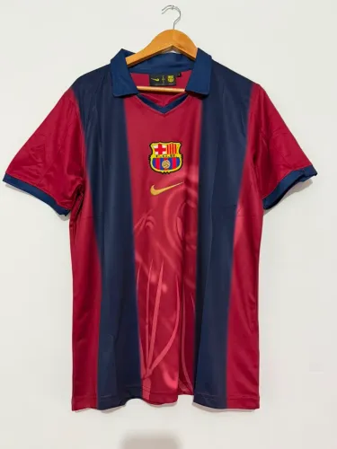 Camisa Barcelona x Travis Scott 1.1