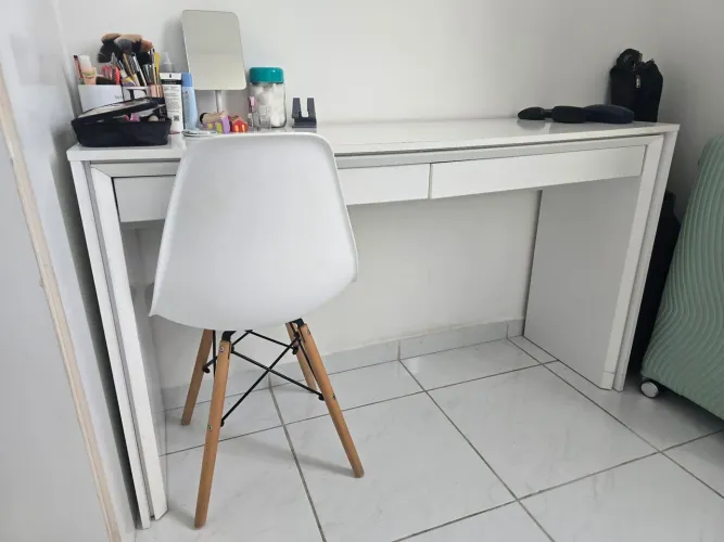 Mesa make / aparador